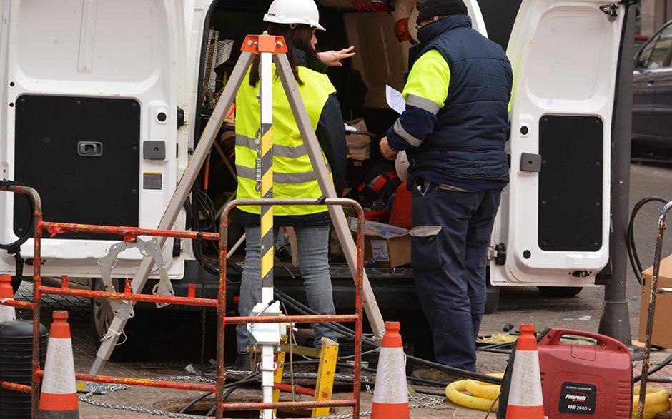 camion pour déboucher canalisation Magny-les-Hameaux